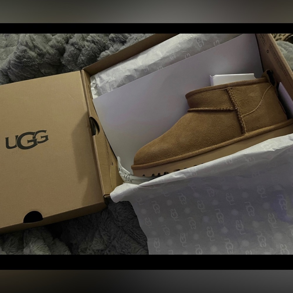 Ugg Ultra Classic Mini Boots